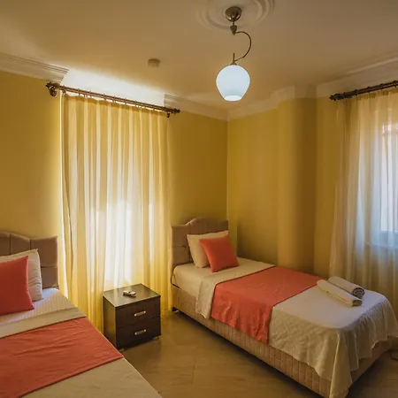 Sunset Club Aqualettings Pearl 7 ヴィラ フェティエ