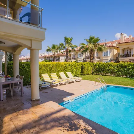 Sunset Club Aqualettings Pearl 7 Villa *