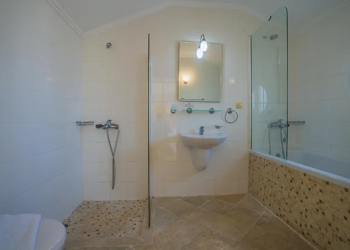 Sunset Club Aqualettings Pearl 7