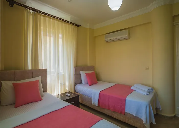 ヴィラ Sunset Club Aqualettings Pearl 7 フェティエ