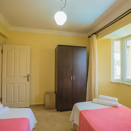 Sunset Club Aqualettings Pearl 7 Villa *